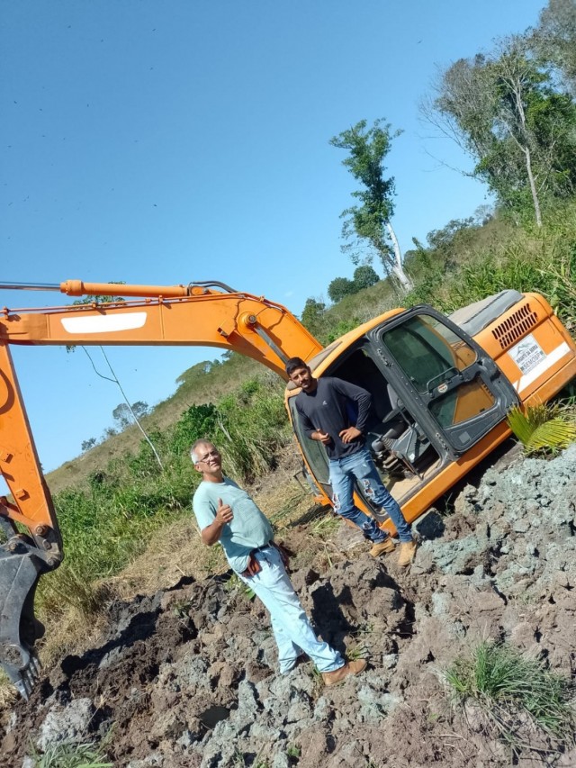 SECRETARIA DE AGRICULTURA INTENSIFICA TRABALHOS A POPULAÇÃO