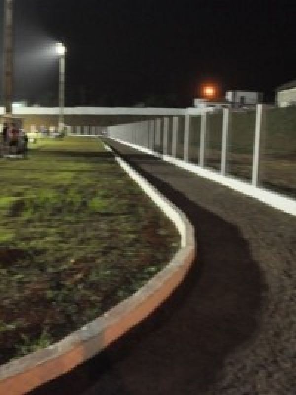 Estádio Municipal está liberado para caminhadas e corridas na pista atlética em Mirante da Serra