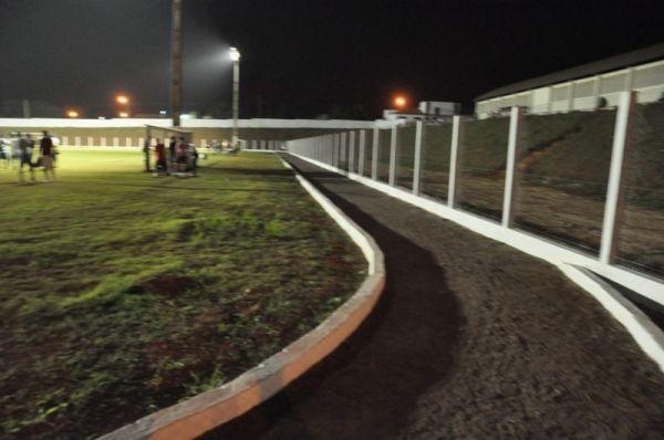 Estádio Municipal está liberado para caminhadas e corridas na pista atlética em Mirante da Serra